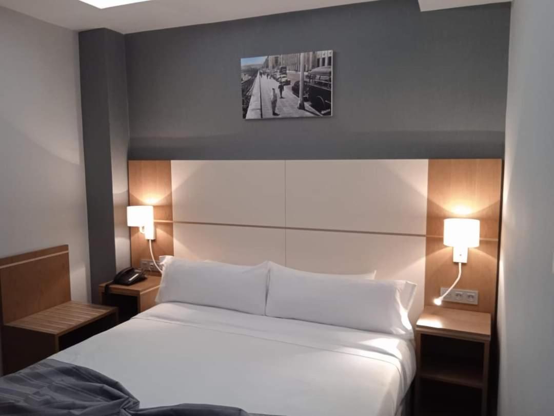 El Ghanami Hotel Algiers ภายนอก รูปภาพ
