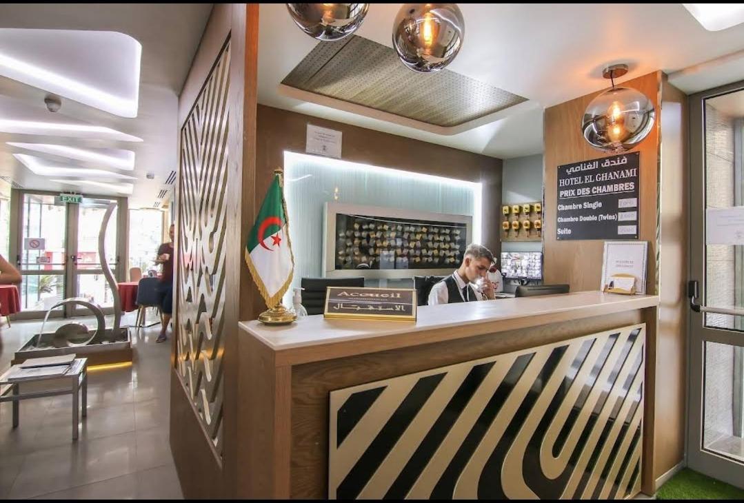 El Ghanami Hotel Algiers ภายนอก รูปภาพ