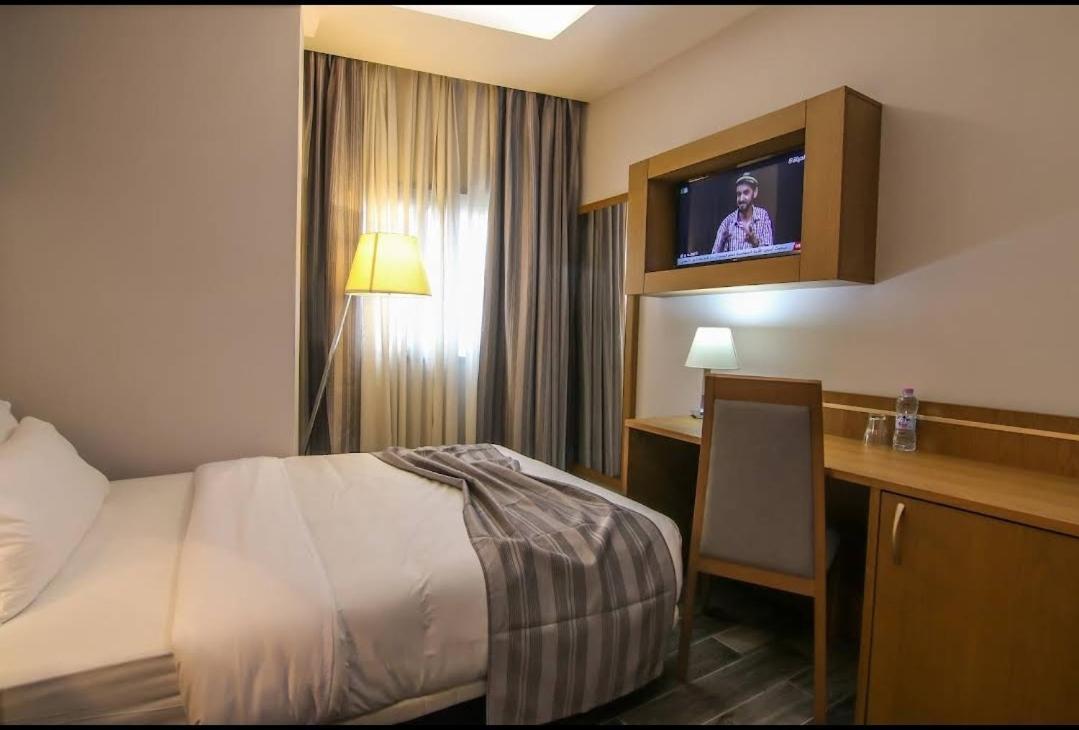 El Ghanami Hotel Algiers ภายนอก รูปภาพ